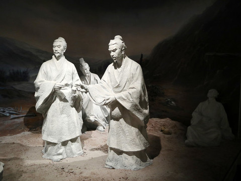 古代人物雕像