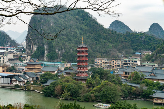 中國廣西桂林疊彩山
