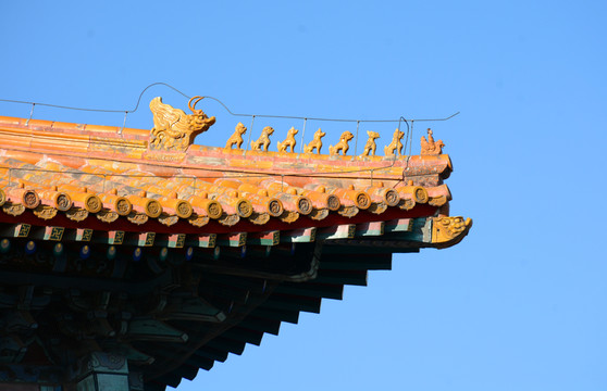 屋檐