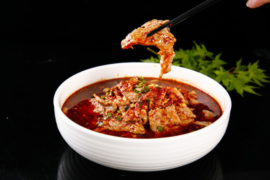 水煮牛肉