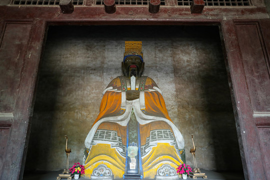 北岳之神崔瑩