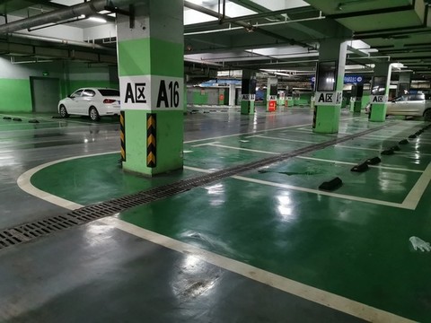 地下停車場(chǎng)