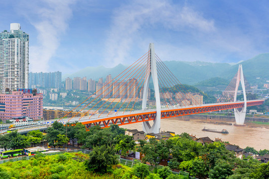 重慶東水門大橋