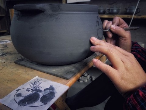 滎經(jīng)砂鍋燒制手工制作