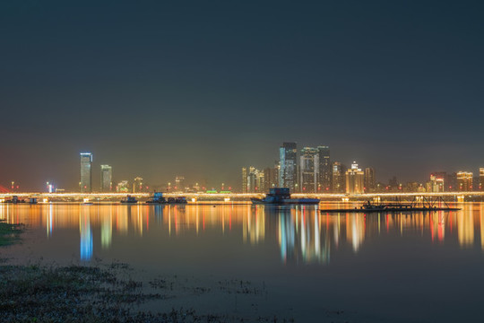 江西南昌市城市風光和建筑橋梁