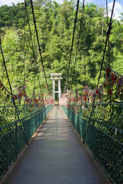 吊橋