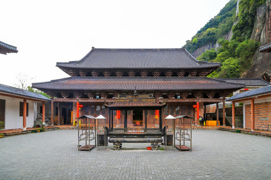 韶關(guān)丹霞山別傳寺
