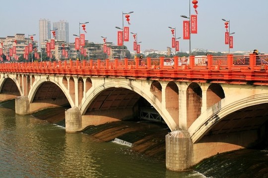 石拱橋