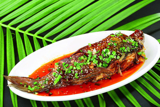 一品酥骨魚