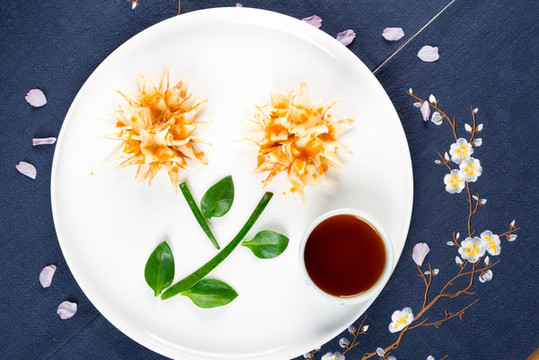 澆汁山藥花