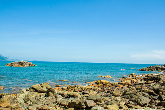 深圳東西沖海岸