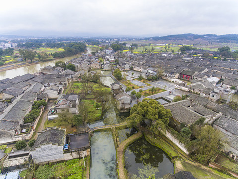 航拍吉安渼陂古村