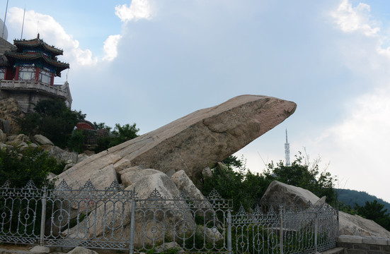 泰山