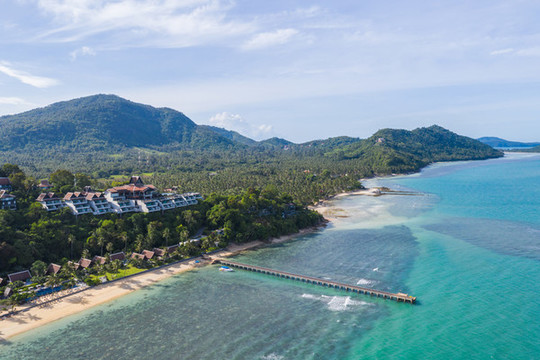 熱帶海島海岸線航拍