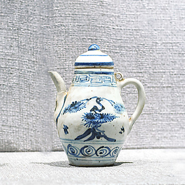 青花執(zhí)壺