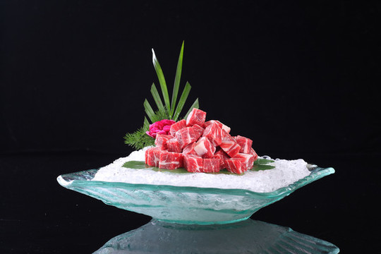 特級雪花牛肉粒