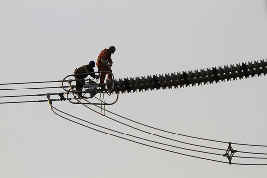 電力工人