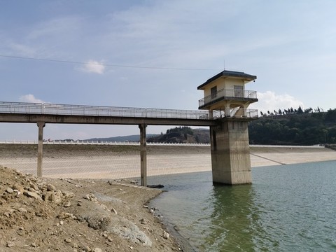 水库大坝瞭望塔