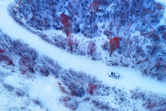 大興安嶺雪河風(fēng)光