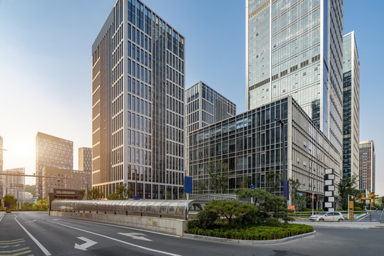 濟南金融區(qū)廣場