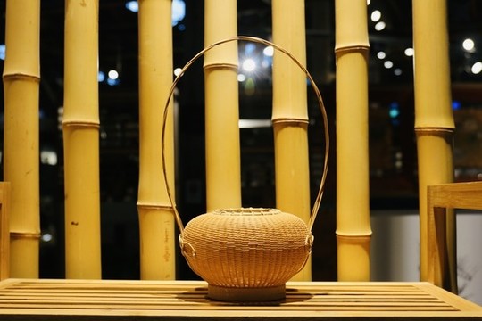 竹籃