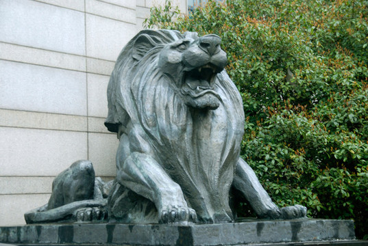 石獅子
