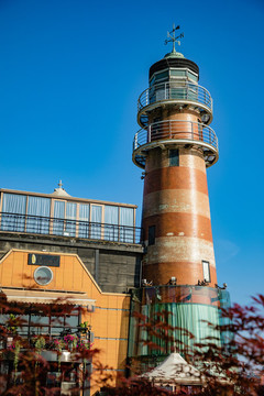 江邊咖啡館