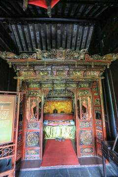 江蘇水鄉(xiāng)周莊沈廳走馬樓老爺臥室
