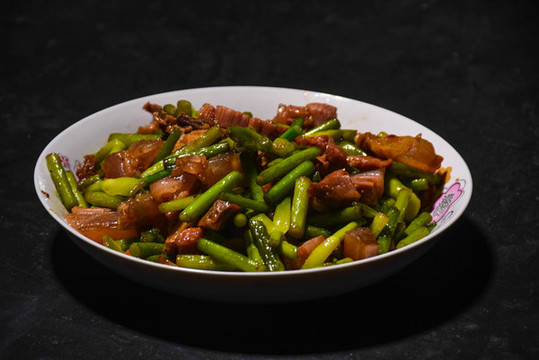 蒜薹炒肉