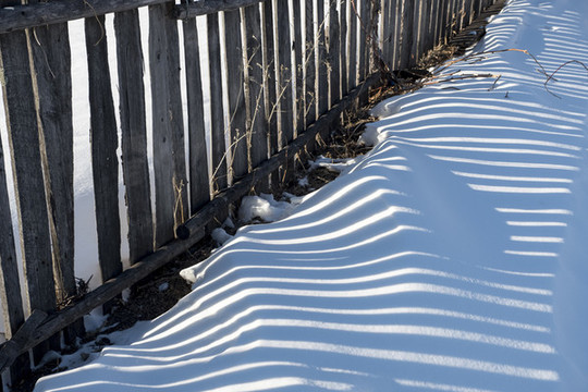 雪地光影