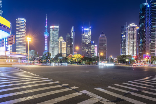 上海金融區(qū)辦公樓街道夜景