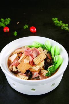 腐竹豆腐燒青菜