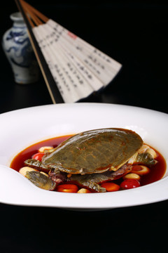 荷葉蒸甲魚