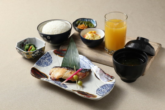 銀鱈魚味噌定食