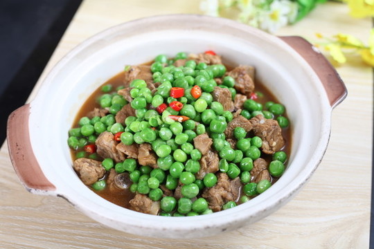 青豆排骨煲
