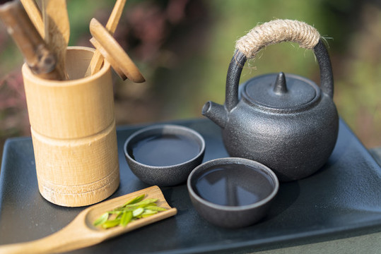 戶外茶道茶文化綠色背景