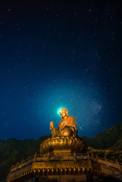 星空佛像