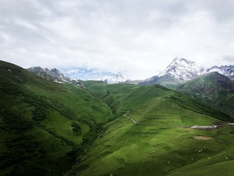 卡茲別克山