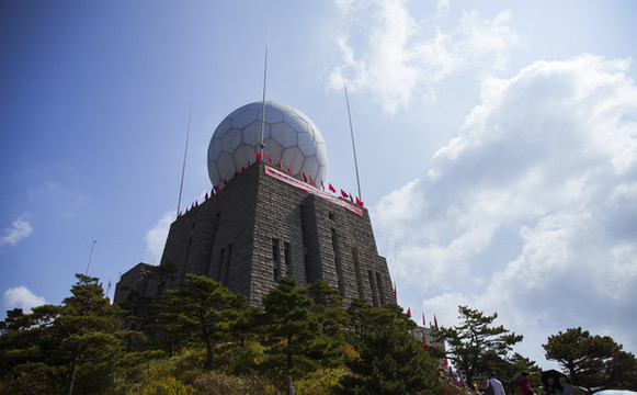 光明頂