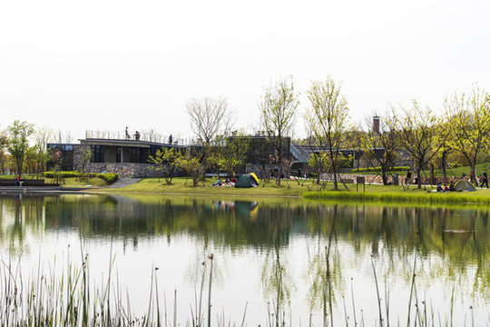 南京湯山礦坑公園