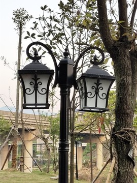 仿古路燈
