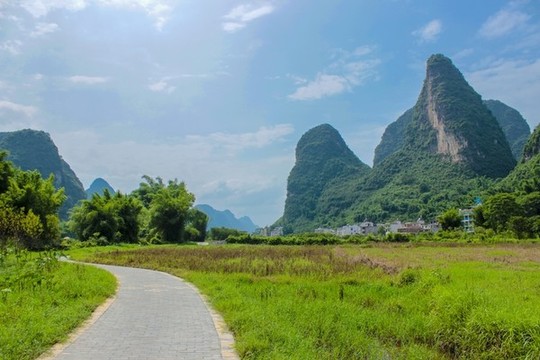 中國(guó)廣西桂林陽(yáng)朔風(fēng)光