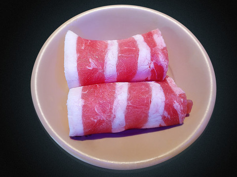 牛肉卷素材