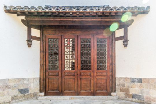 農(nóng)家院門