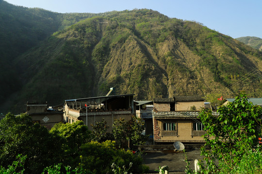 災后重建的羌寨