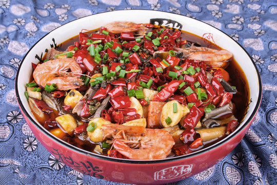 豪華毛血旺