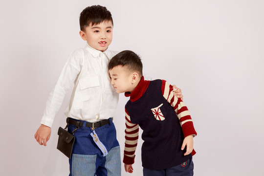 陽光帥氣的男孩