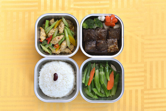 廣式外賣盒飯打包