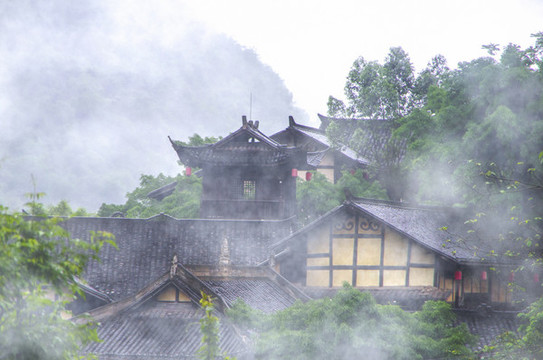 煙雨飄渺古村落