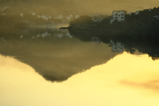 水墨山水